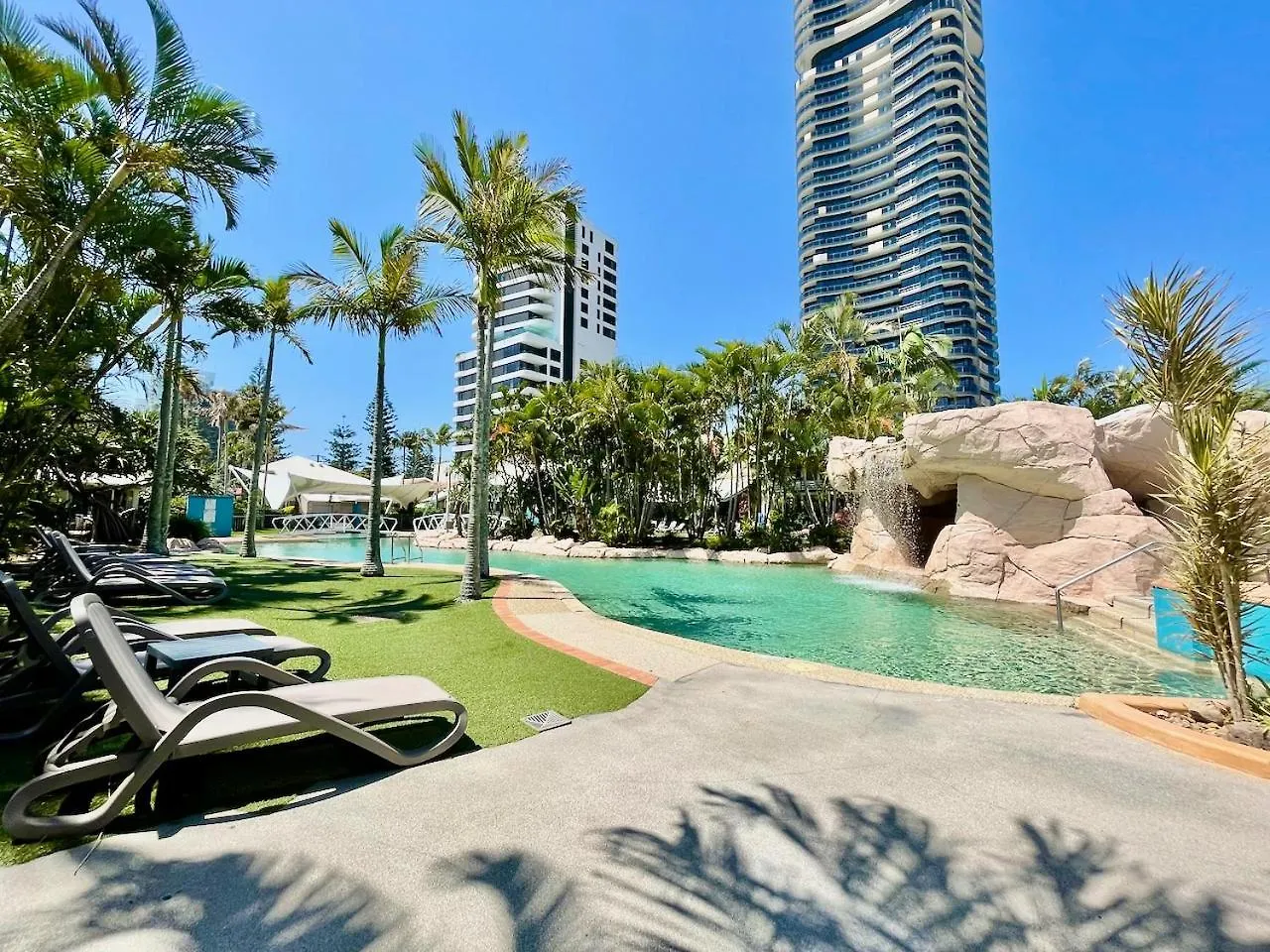 Diamond Beach 127 Gold Coast Avustralya