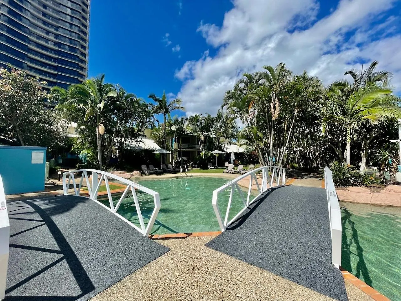Diamond Beach 127 Gold Coast Daire