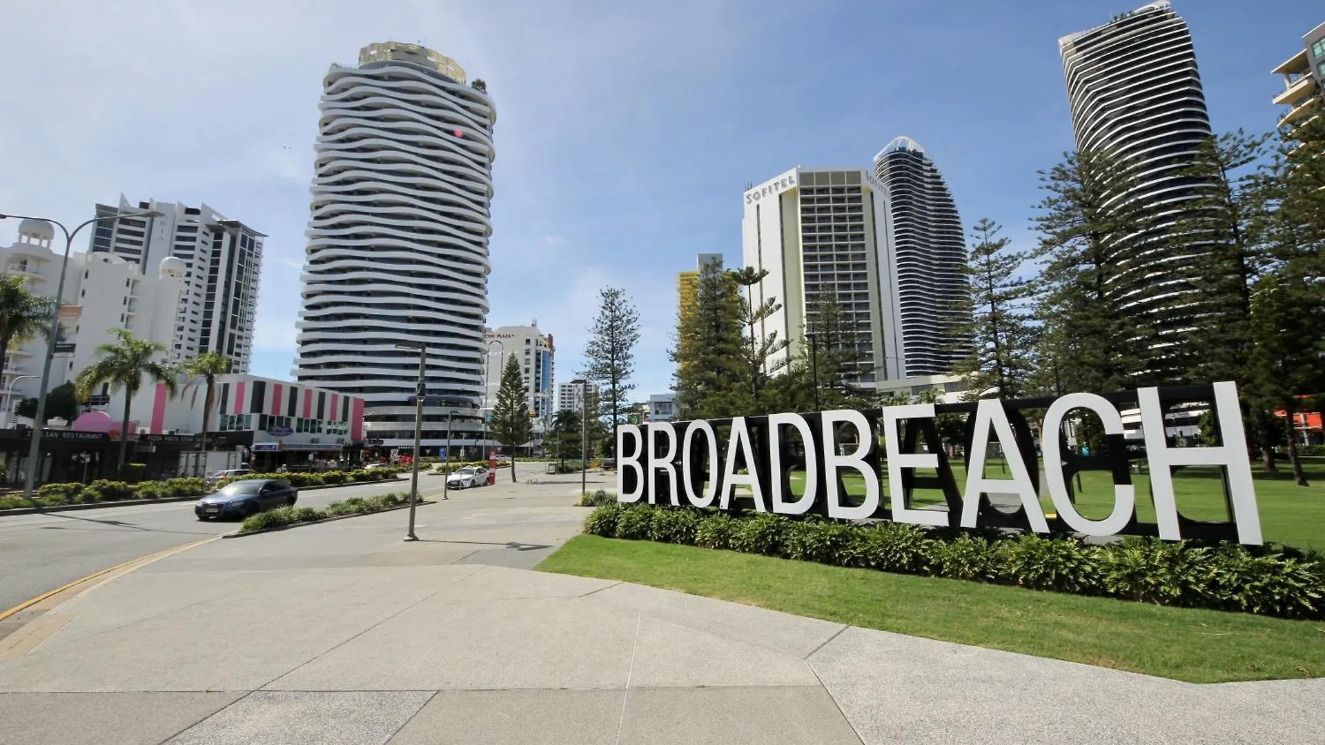 Diamond Beach 127 Gold Coast Daire
